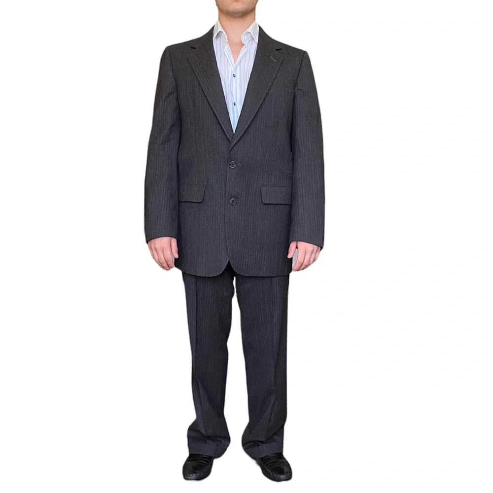 Hart Schaffner & Marx Gray Pinstripe Virgin Wool Men's Suit Made in USA
